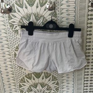 Lululemon white hotty hot shorts